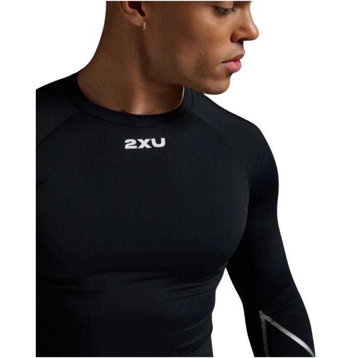 2XU MA6398A Core Compression Full Sleeve Top | The Bike Affair