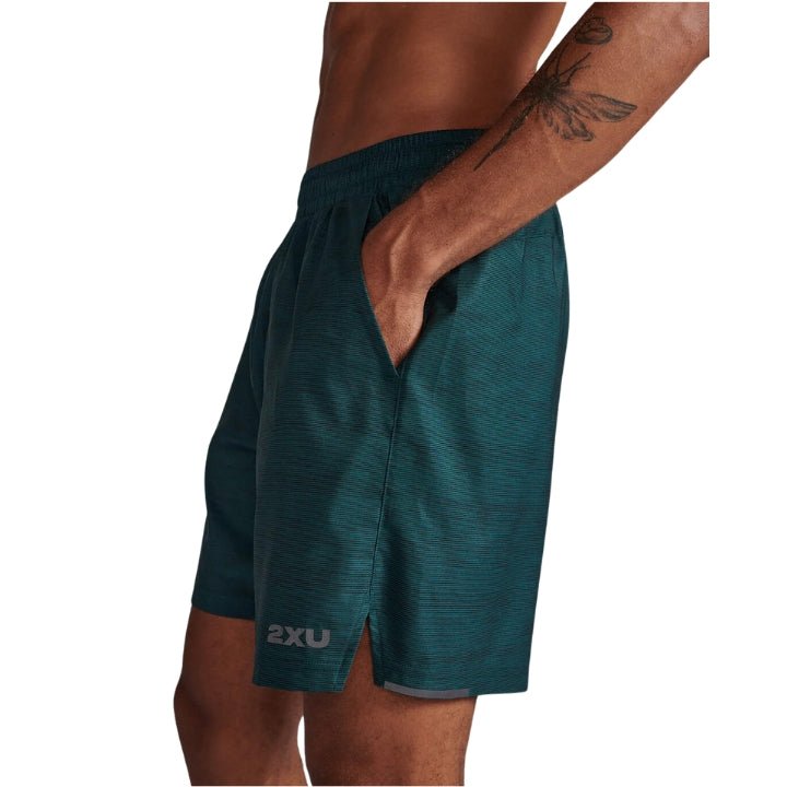 2XU MR6904B Aero 7" Shorts | The Bike Affair