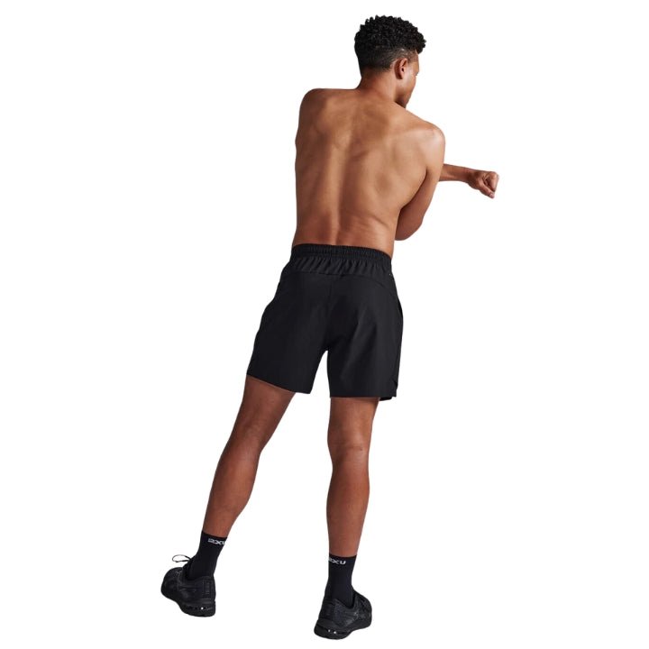 2XU MR6986B Motion 6" Shorts | The Bike Affair