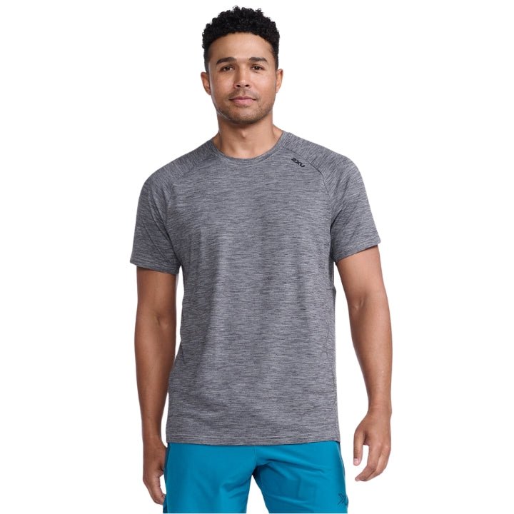 2XU MR7158A Motion Tee | The Bike Affair