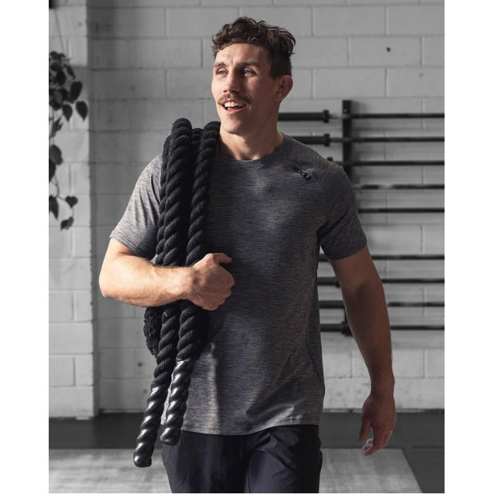 2XU MR7158A Motion Tee | The Bike Affair