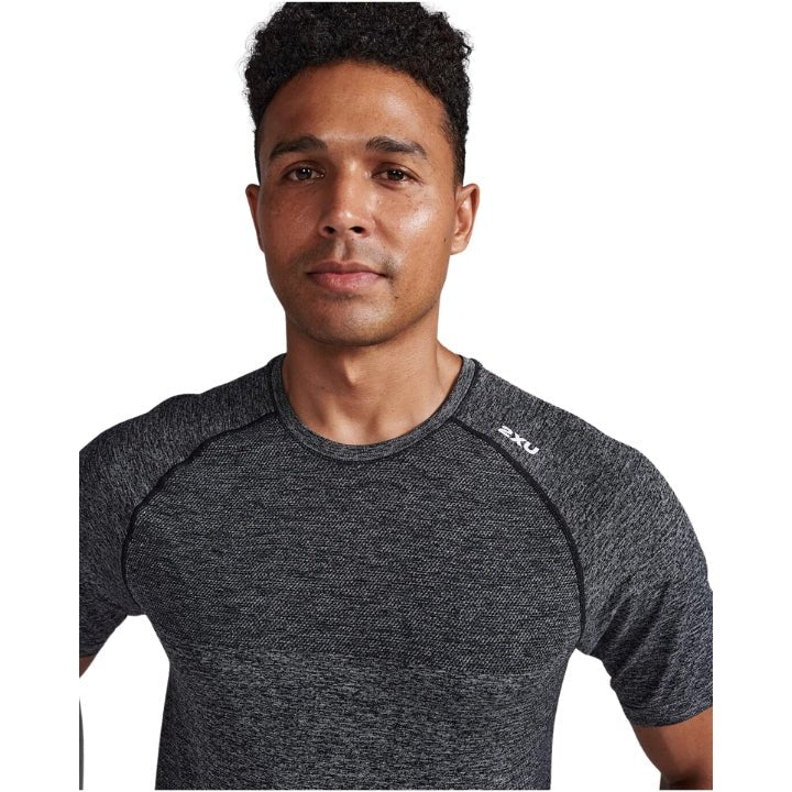 2XU MR7226A Motion Tech Tee | The Bike Affair