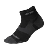 2XU UA5047E Vectr Light Cush 1/4 Crew Socks | The Bike Affair