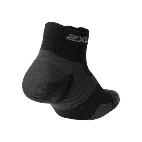 2XU UA5048E Vectr Cushion 1/4 Crew Socks | The Bike Affair