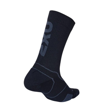 2XU UA5053E Vectr Cushion Crew Socks | The Bike Affair