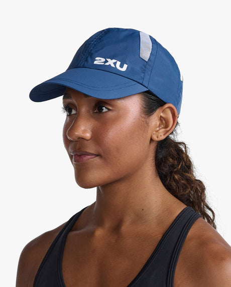 2XU UQ5685F Run Cap | The Bike Affair