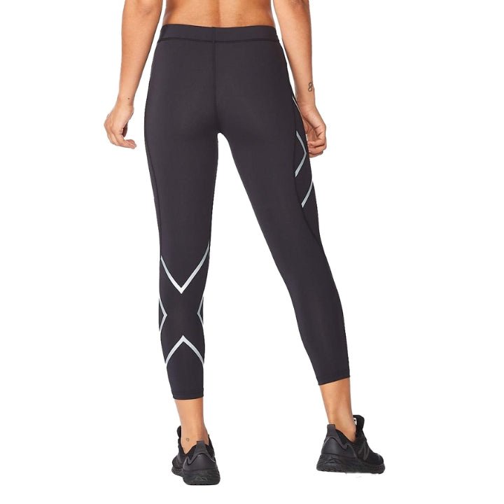 2XU WA4174B Core Compression 7/8 Tights | The Bike Affair