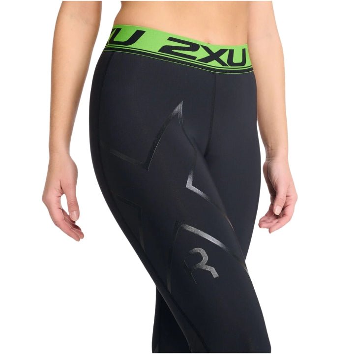 2XU WA4420B Refresh Recovery Compression Tights | The Bike Affair