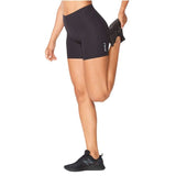 2XU WA4481B Core Compression 5" Shorts | The Bike Affair