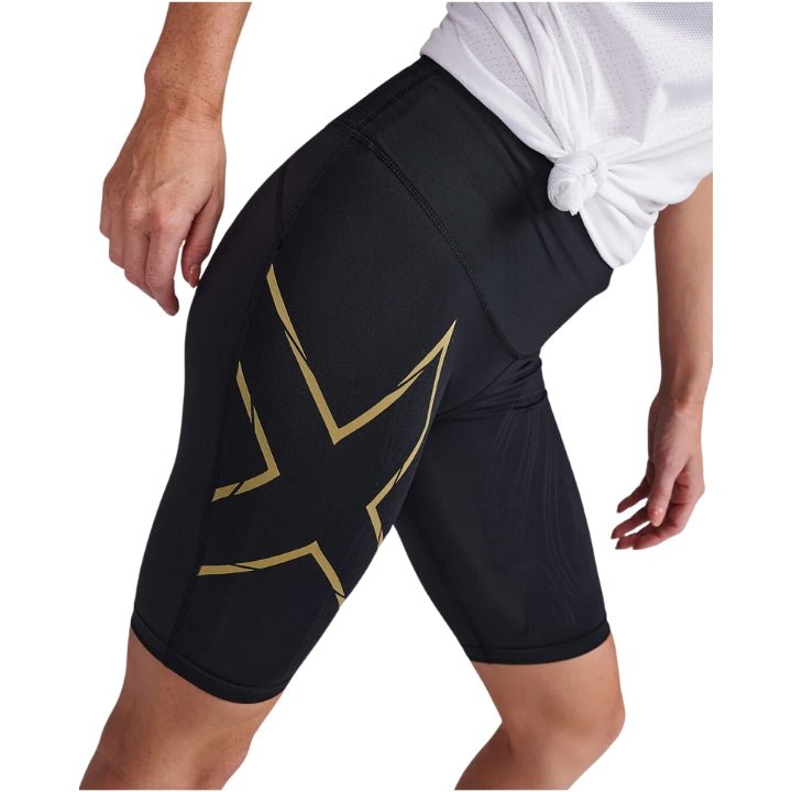 2xu mid rise compression shorts hotsell