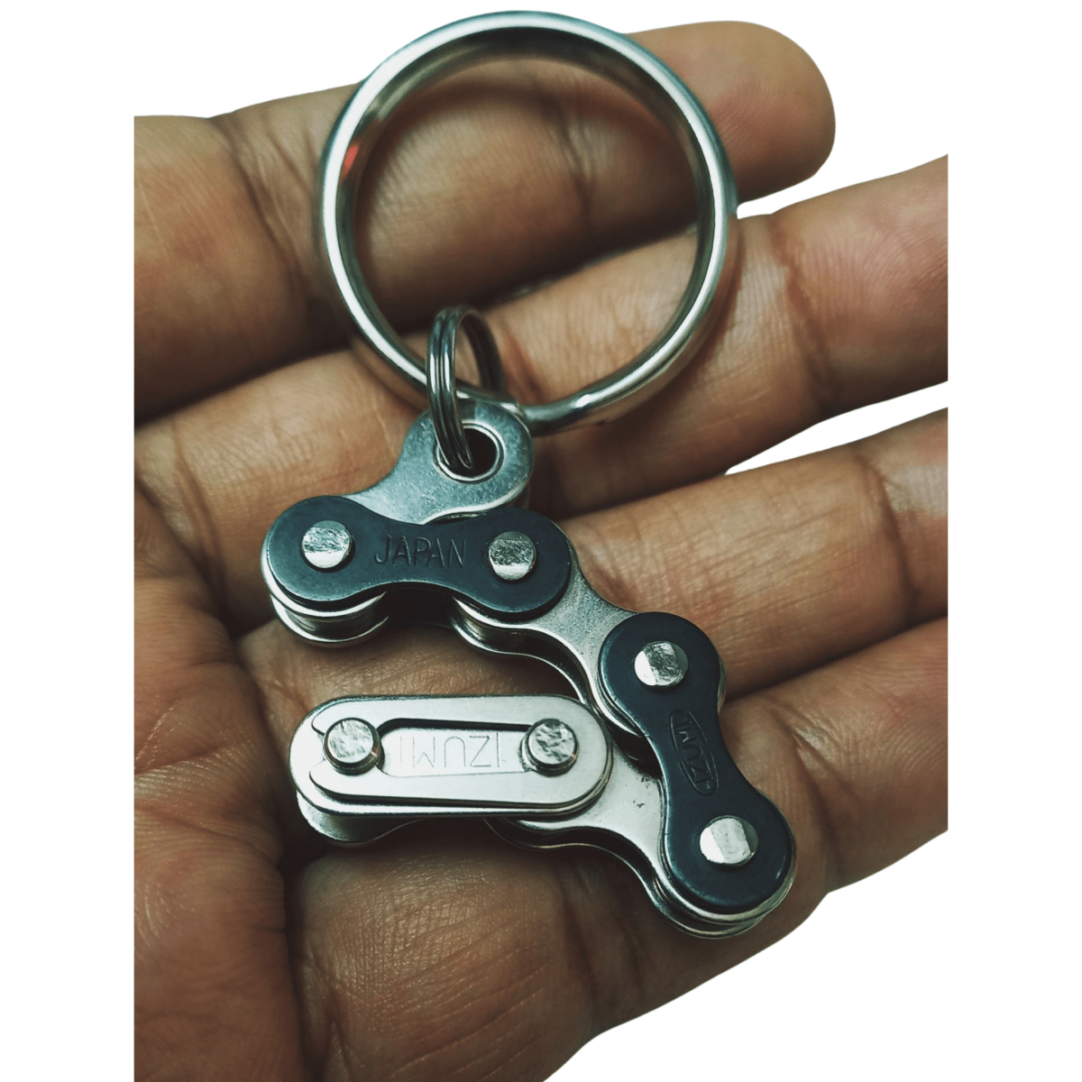 Izumi Key Holder's Key Chain | The Bike Affair