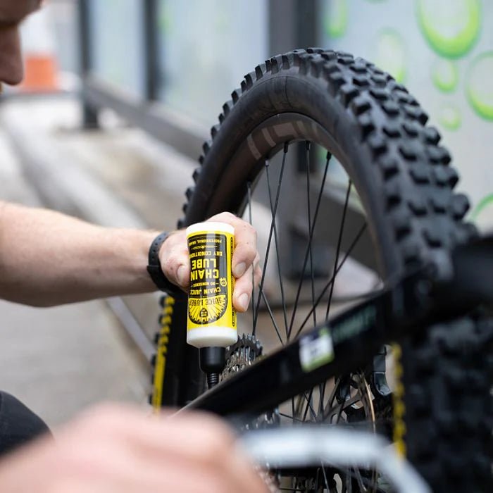 Juice Lubes Dry Conditions Chain Lube | The Bike Affair