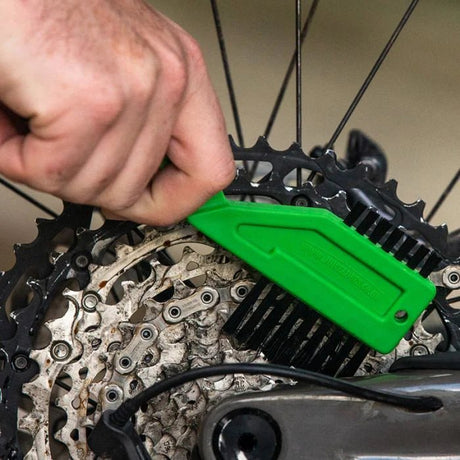 Juice The Scubber Cassette Cleaning Brush | The Bike Affair