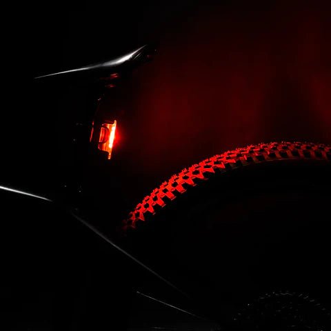 Lezyne Strip Drive Pro 400+ Lumens Tail Light | The Bike Affair