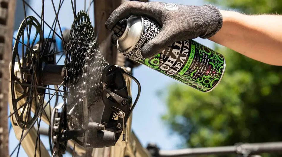 Muc-Off Bio Chain Cleaner 400ml | The Bike Affair