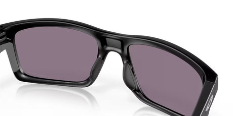 Oakley Mainlink XL Sunglasses | The Bike Affair