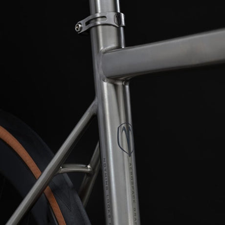 Van Nicholas Zephyr Titanium Road Disc Frameset | The Bike Affair