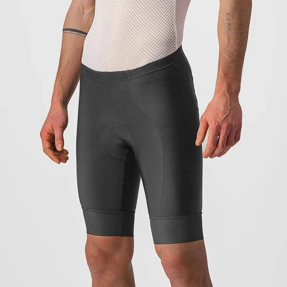 Castelli Entrata Shorts | The Bike Affair