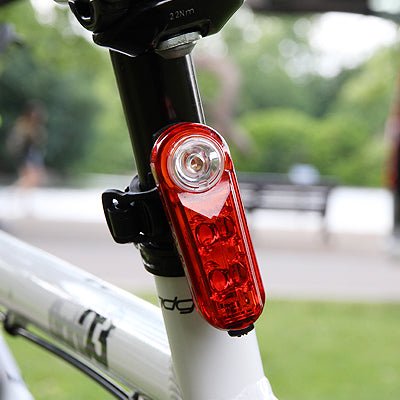 Cateye Sync Kinetic TL-NW100RC Bluetooth/Chargable Tail Light | The Bike Affair