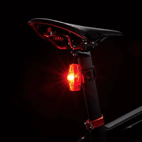 Cateye Viz150 TL-LD800 Tail Light | The Bike Affair